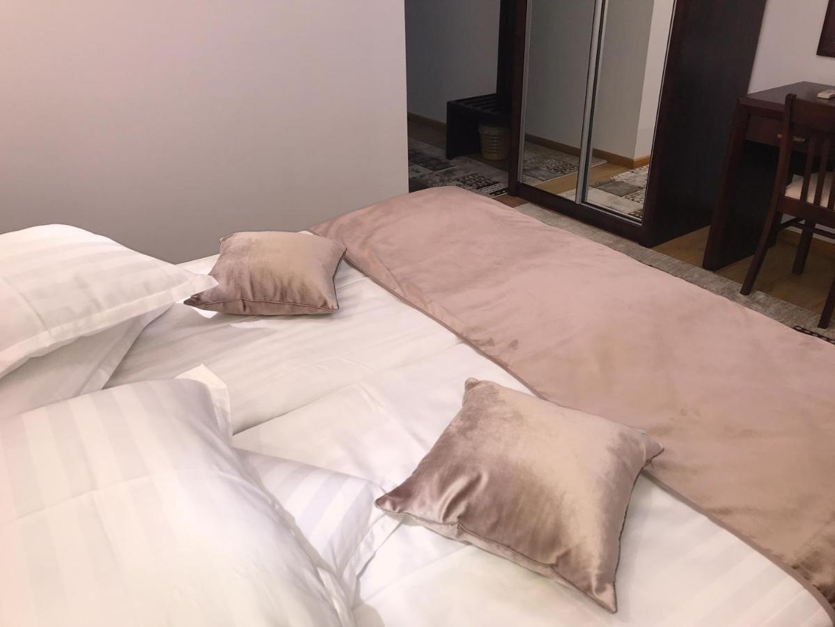 Casa Pino Hotel Brassó Kültér fotó