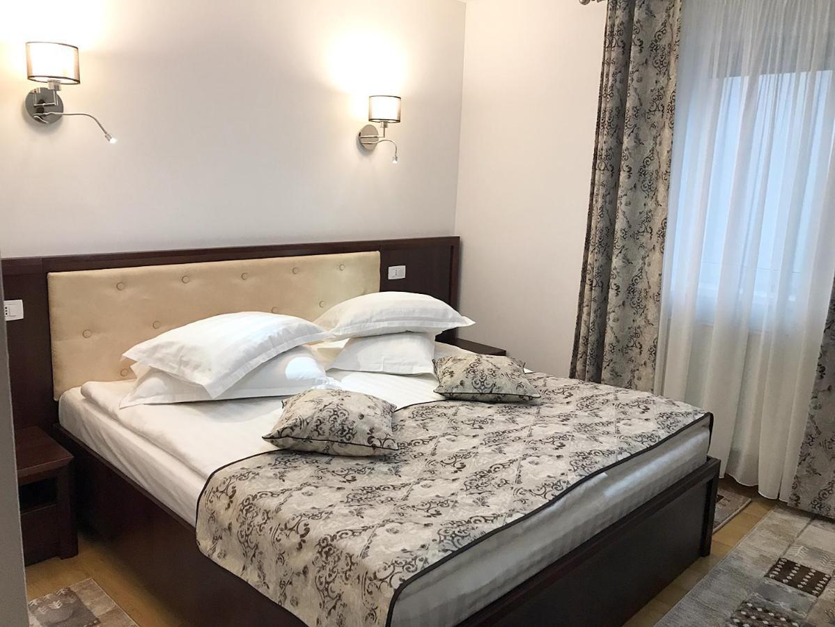 Casa Pino Hotel Brassó Kültér fotó